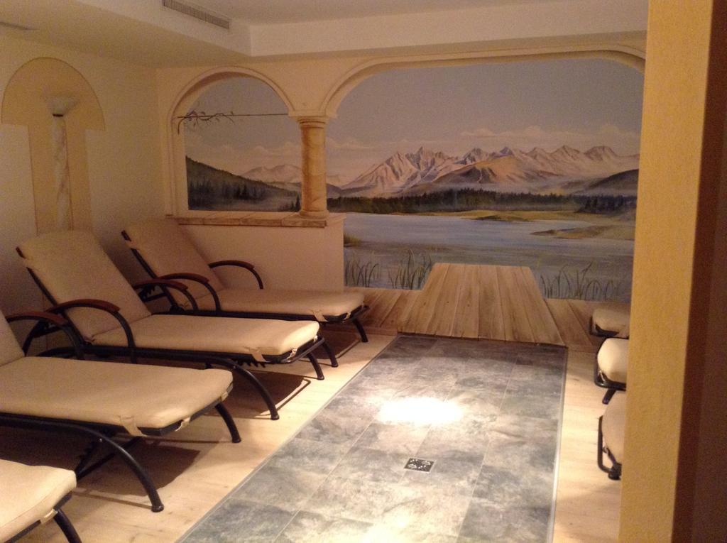 Hotel Garni Almhof Seefeld in Tirol Eksteriør billede