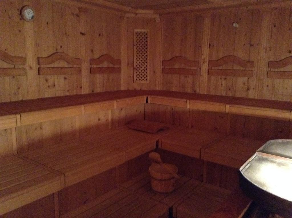 Hotel Garni Almhof Seefeld in Tirol Eksteriør billede