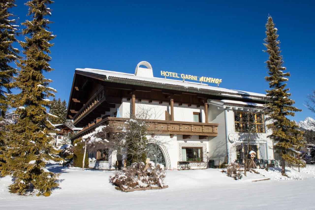 Hotel Garni Almhof Seefeld in Tirol Eksteriør billede